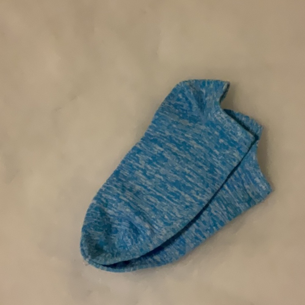 3 / $9.00 HUE Marled No-Show Socks - NWOT